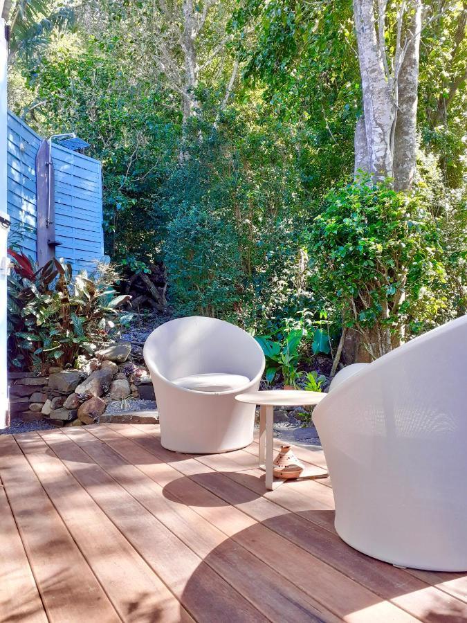 Le Surf Lodge, Chambre Avec Vue Mer Dans Un Ecrin De Verdure Deshaies Eksteriør bilde