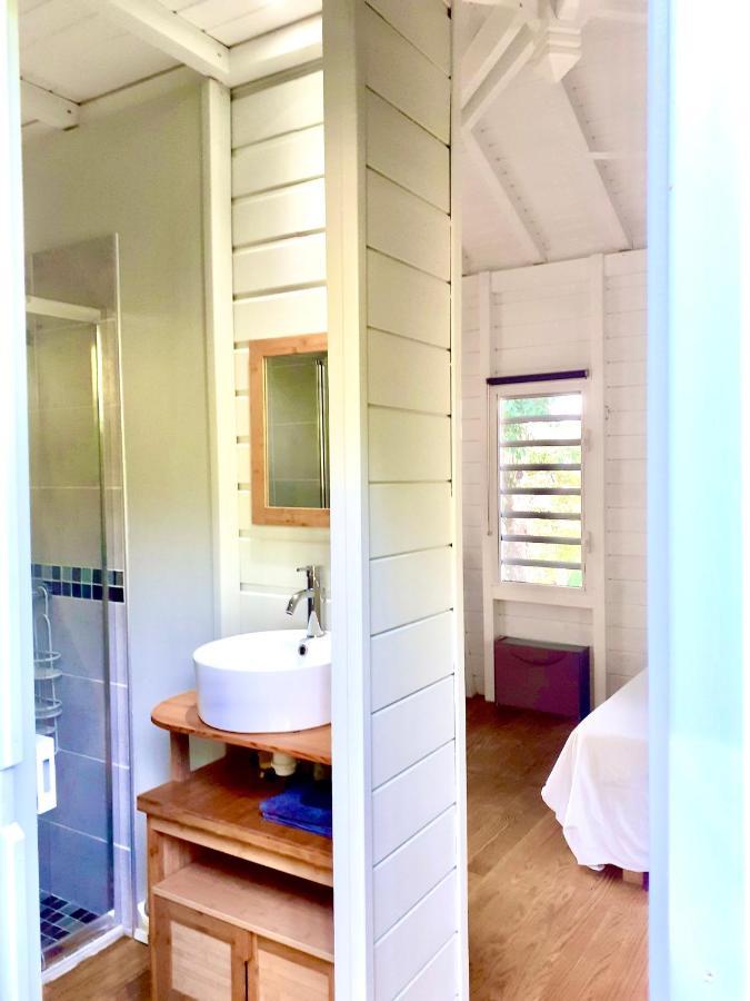 Le Surf Lodge, Chambre Avec Vue Mer Dans Un Ecrin De Verdure Deshaies Eksteriør bilde