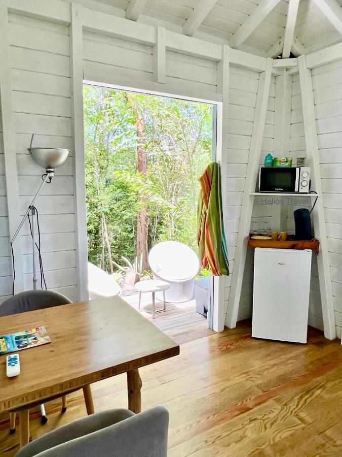 Le Surf Lodge, Chambre Avec Vue Mer Dans Un Ecrin De Verdure Deshaies Eksteriør bilde